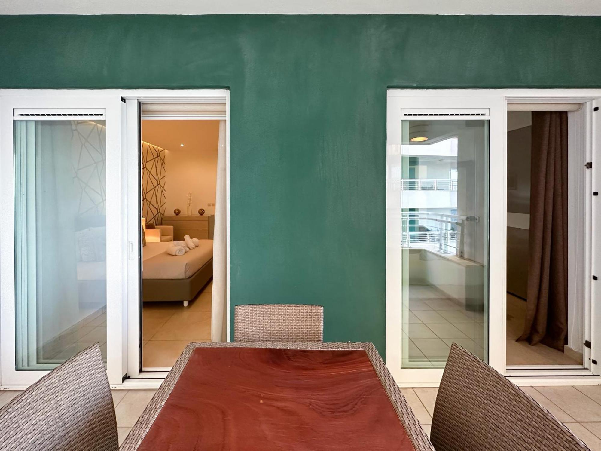 Luxury Seafront 3Br With Pool By Arcobnb Sliema Luaran gambar