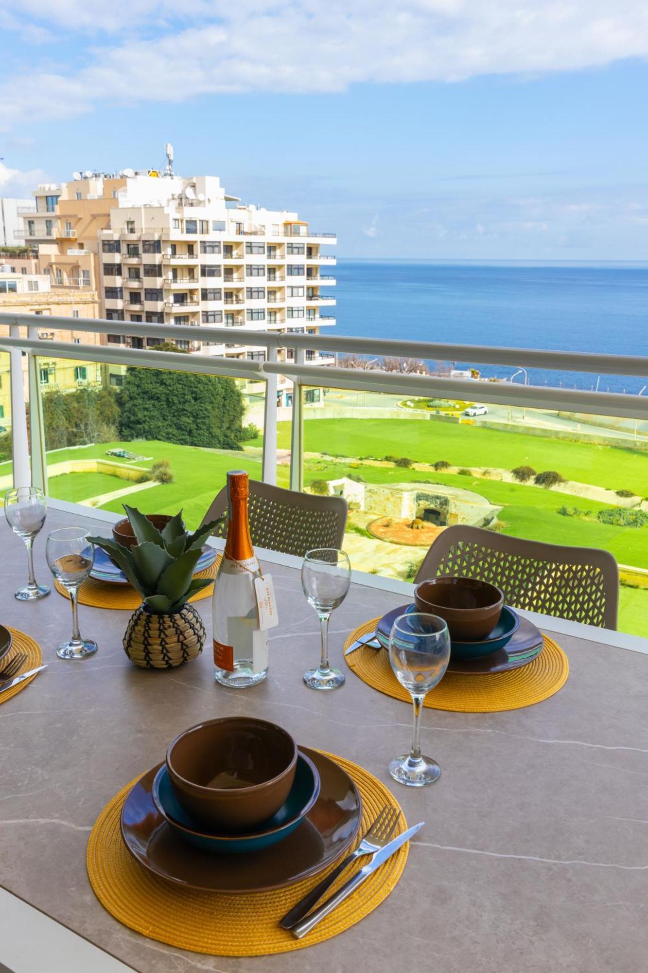 Luxury Seafront 3Br With Pool By Arcobnb Sliema Luaran gambar